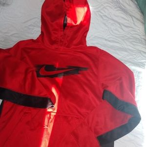 Nike Boys L Red Therma Fit hoodie